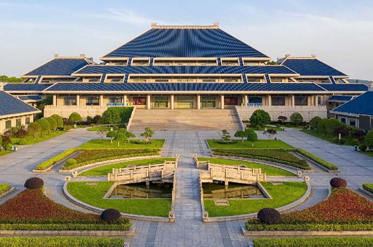 武汉+黄鹤楼+东湖+武汉大学+湖北省博物馆3日2晚武小团