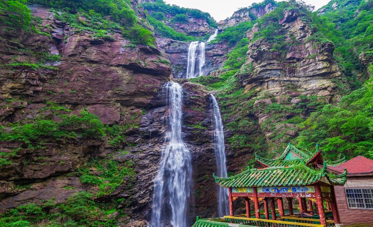 江西南昌+庐山+景德镇+婺源+三清山+望仙谷6日5晚私家团